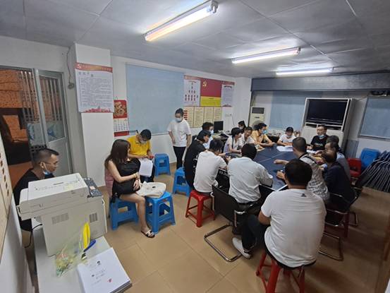 7月9日前進(jìn)路南園西加裝電梯業(yè)主大會